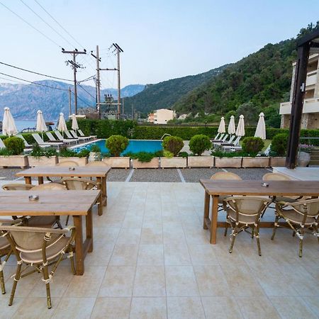Hotel Casa Laios à Paralia Chiliadou Extérieur photo
